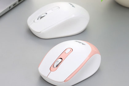 太陽能充電無線鼠標(biāo)設(shè)計